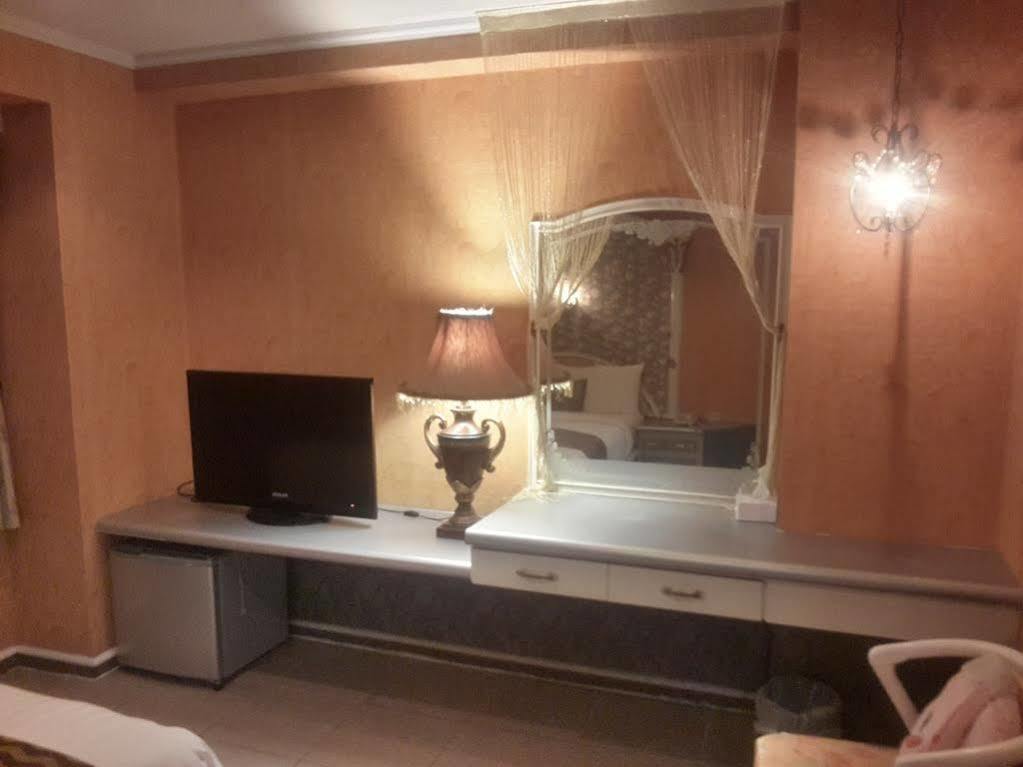 บอสตัน โฮเต็ล Hotel นครเจียอี้ ภายนอก รูปภาพ